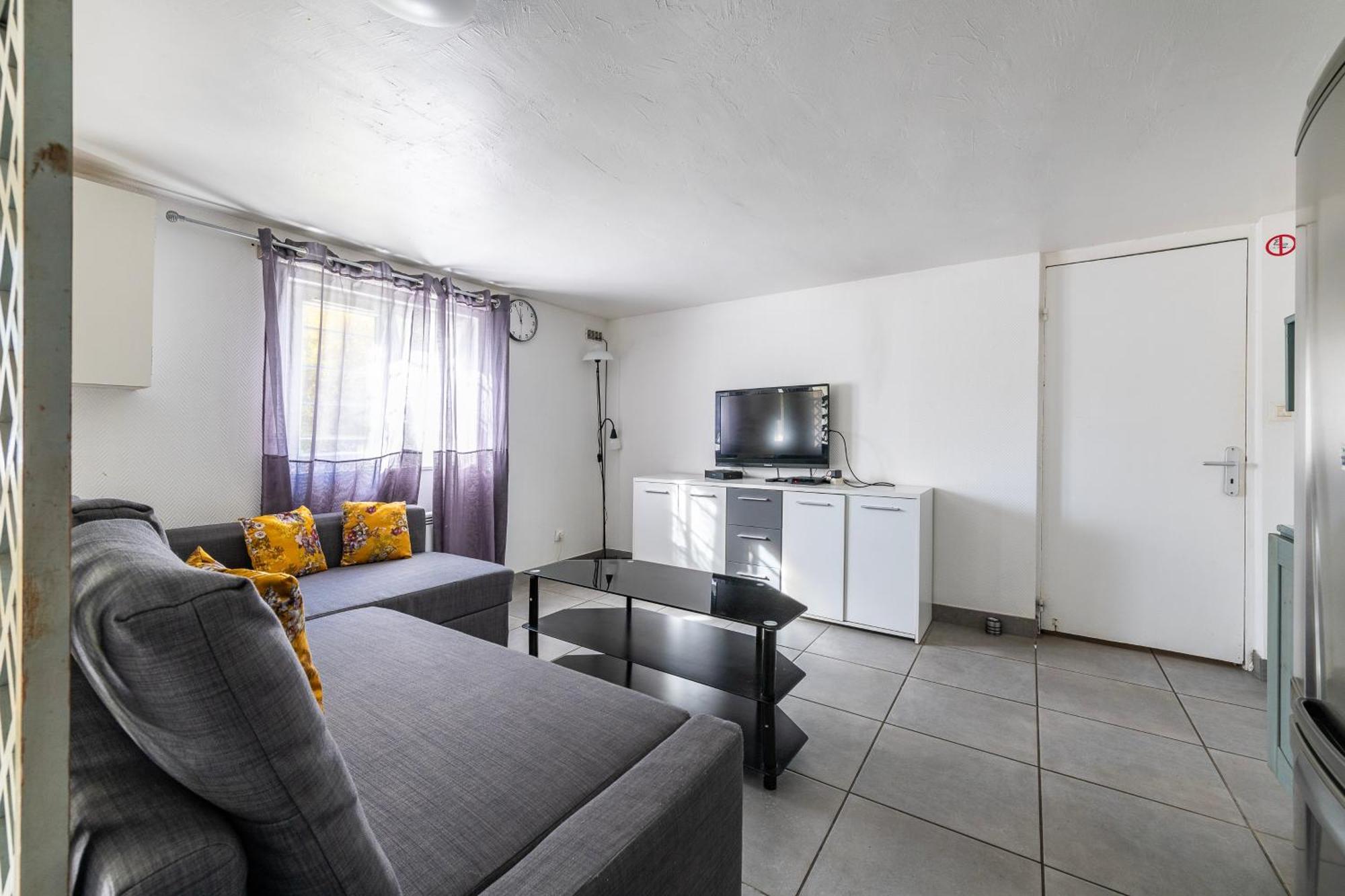Cosy - Proche Dysneyland - Paris - Rer Apartment